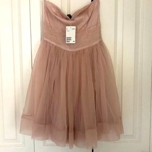 H&M super cute pink strapless dress